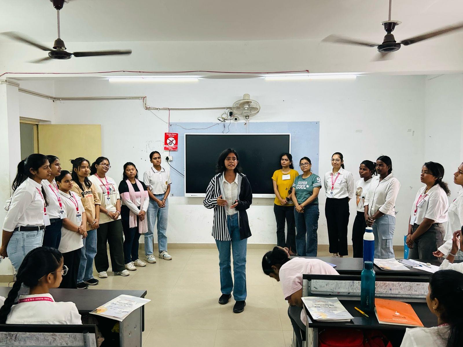 Shri Gurunanak Girls PG College Events photo 11